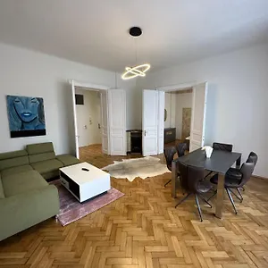 artliving-apartment-top-3-self-check-in.graz-austria-hotels.com/