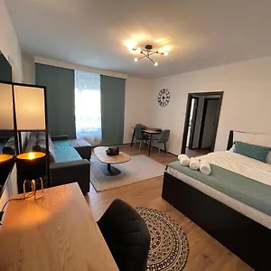 friendly-space-apartment.graz-austria-hotels.com/