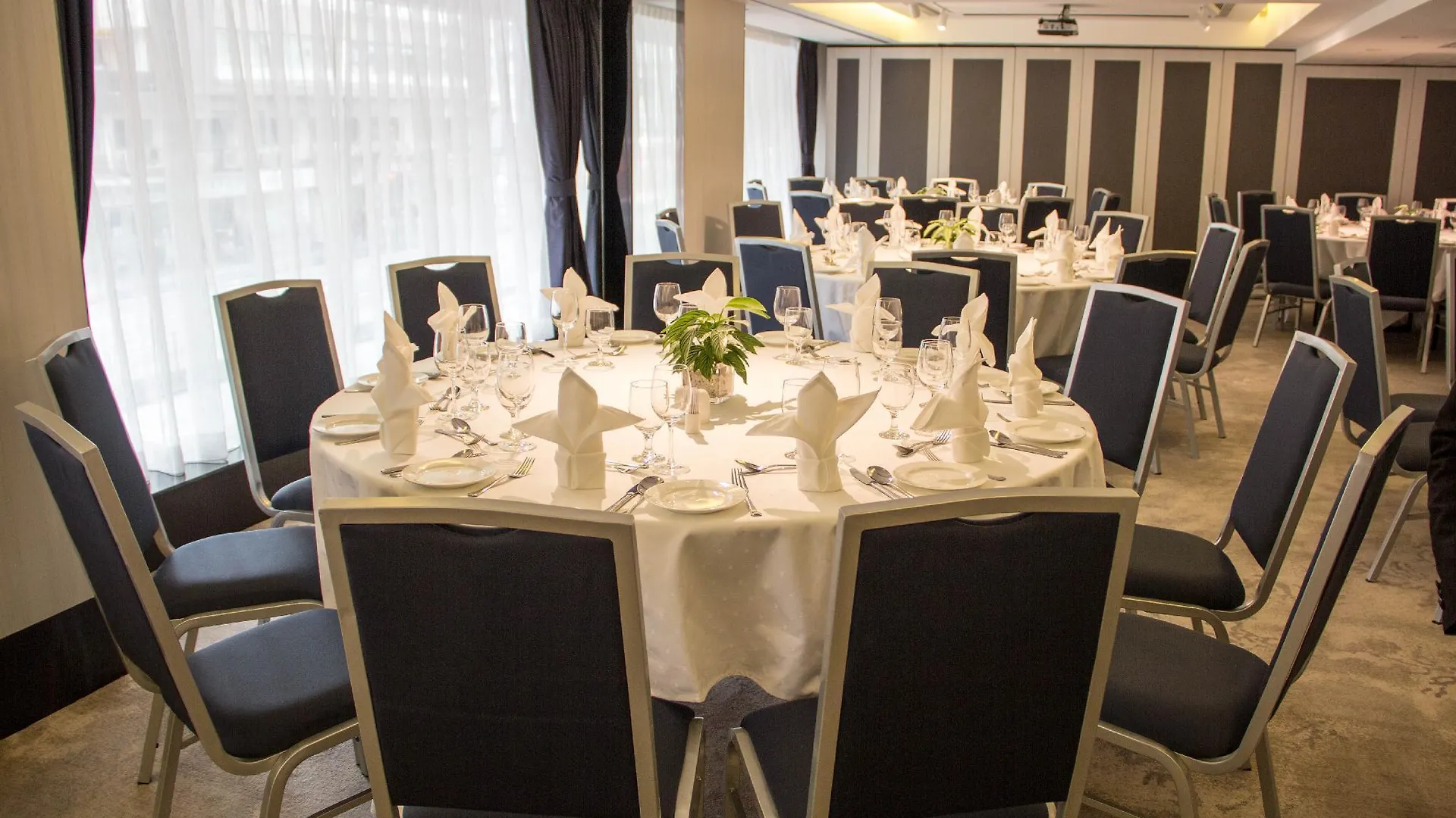 Metropark Hotel Mongkok Hongkong 4*,  China