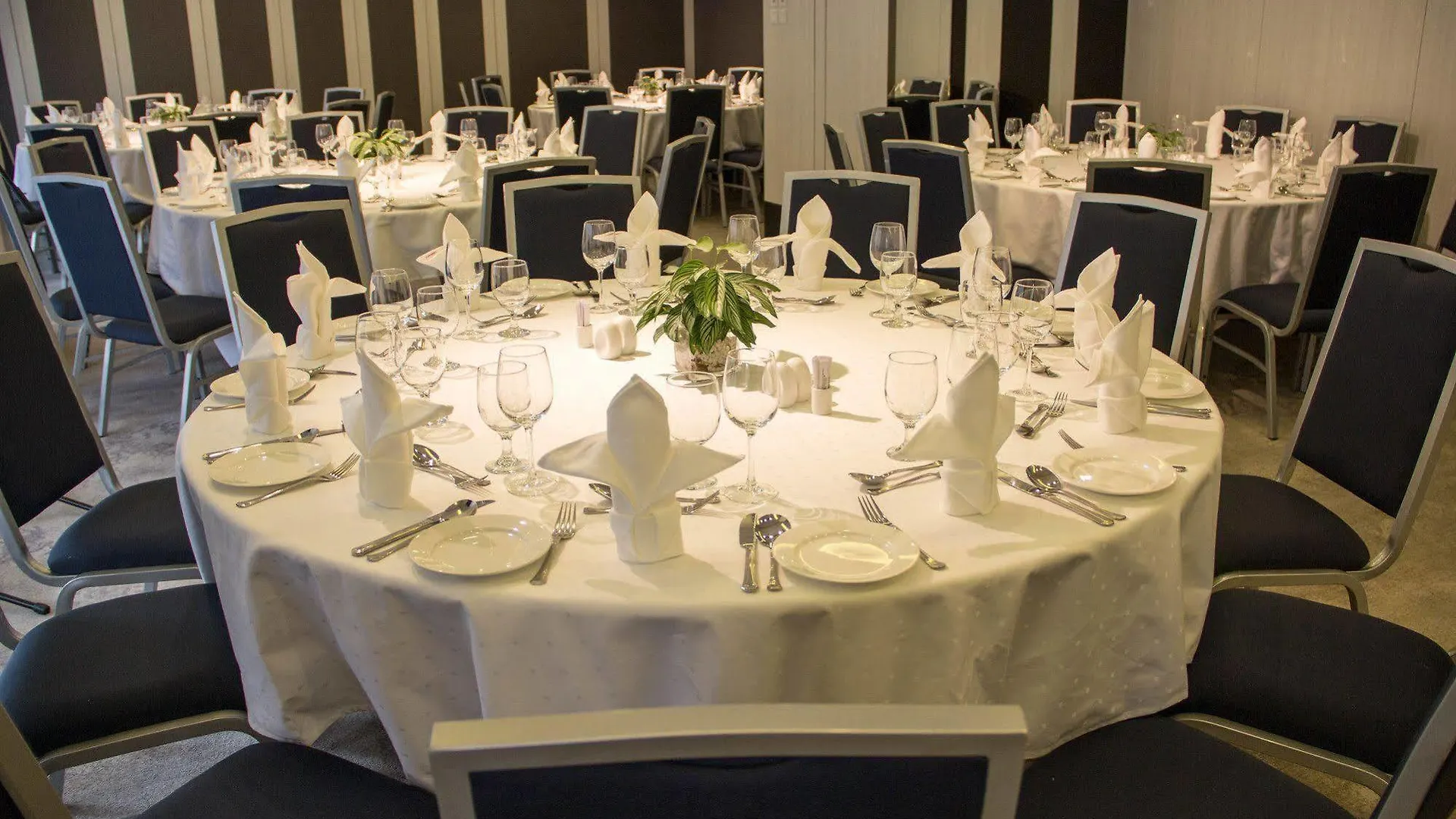 ****  Metropark Hotel Mongkok Hong Kong China